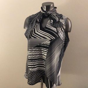 Black & white women’s top